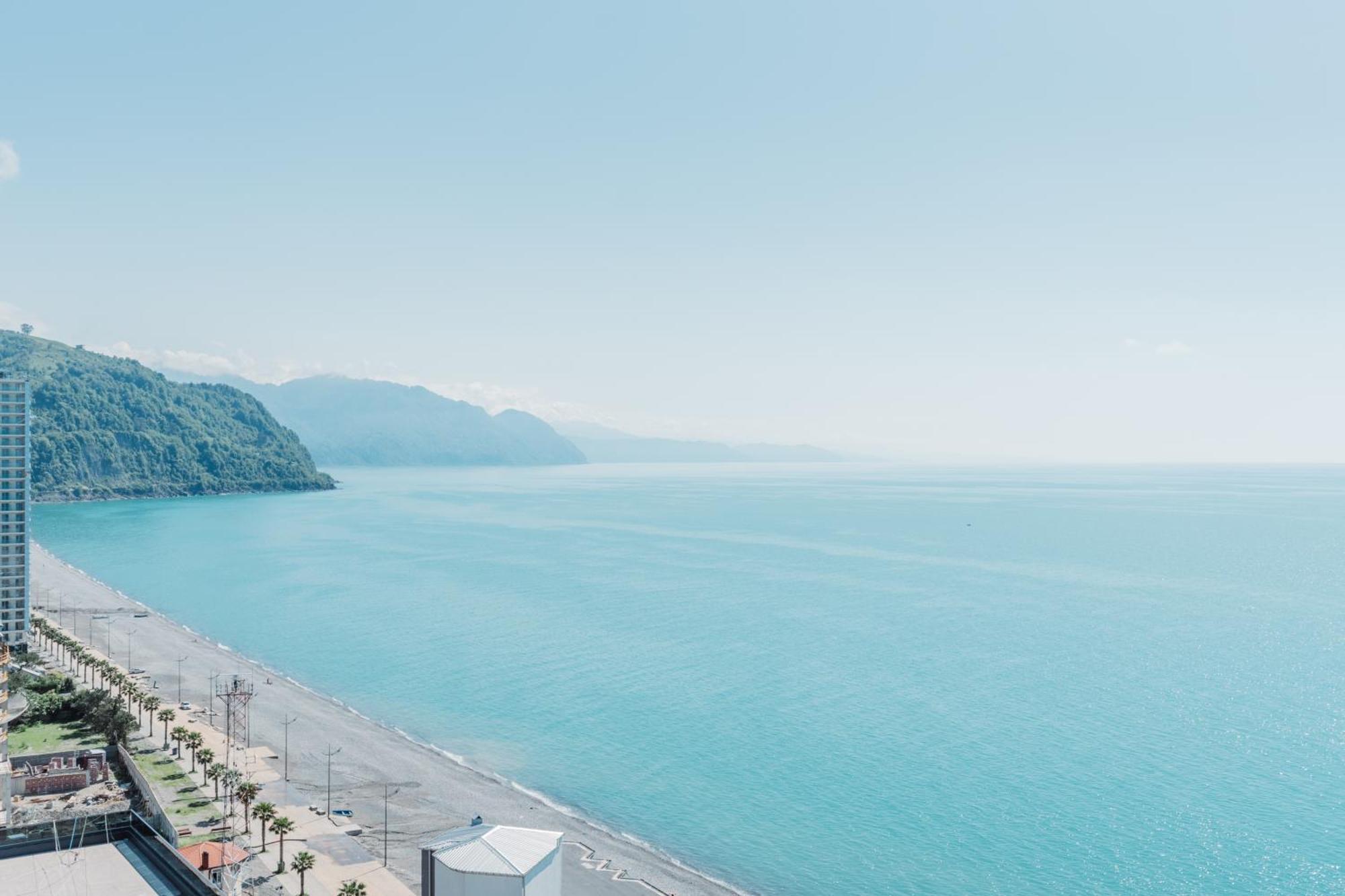 Hotel Navi Batumi Eksteriør billede